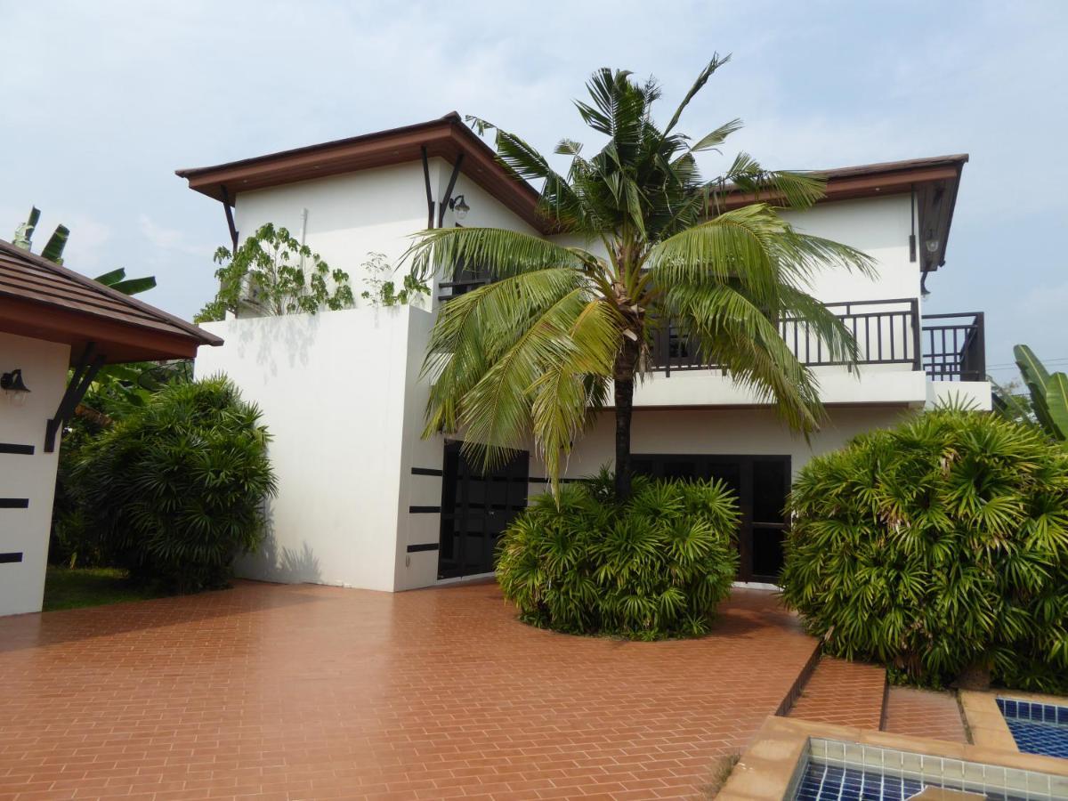 Tropicana Beach Villa At Vip Resort Ban Phe Bagian luar foto